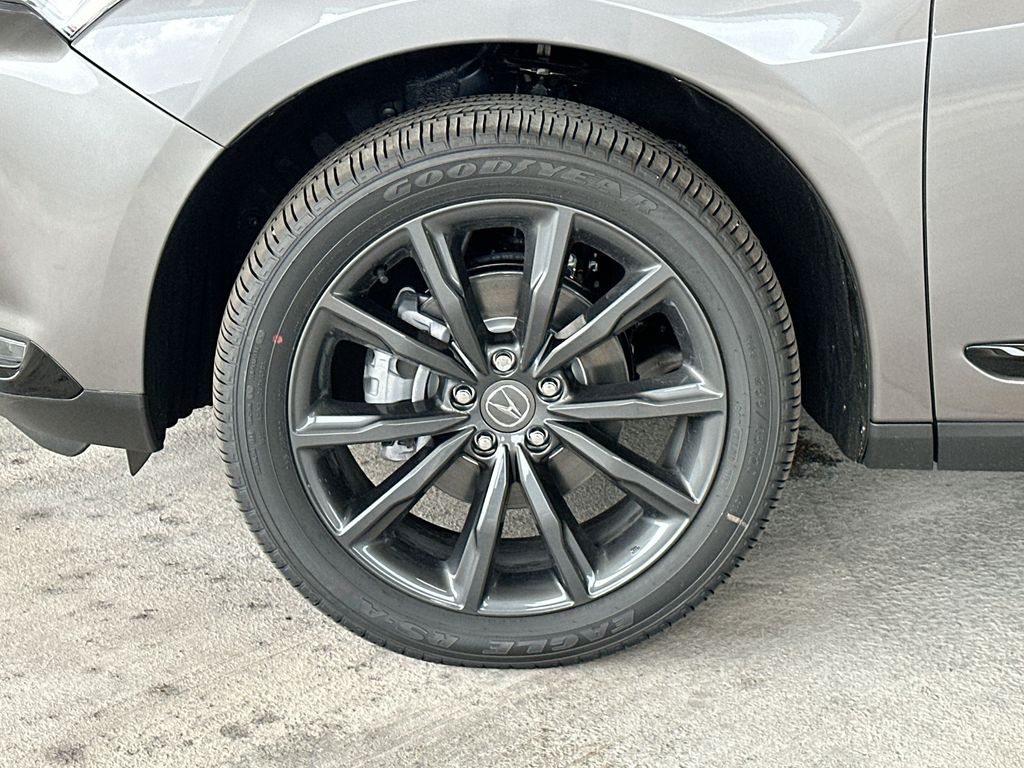 Thumbnail: 2026 Acura RDX - 8