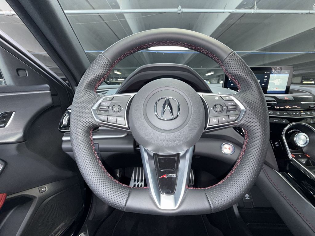 Thumbnail: 2026 Acura RDX - 8