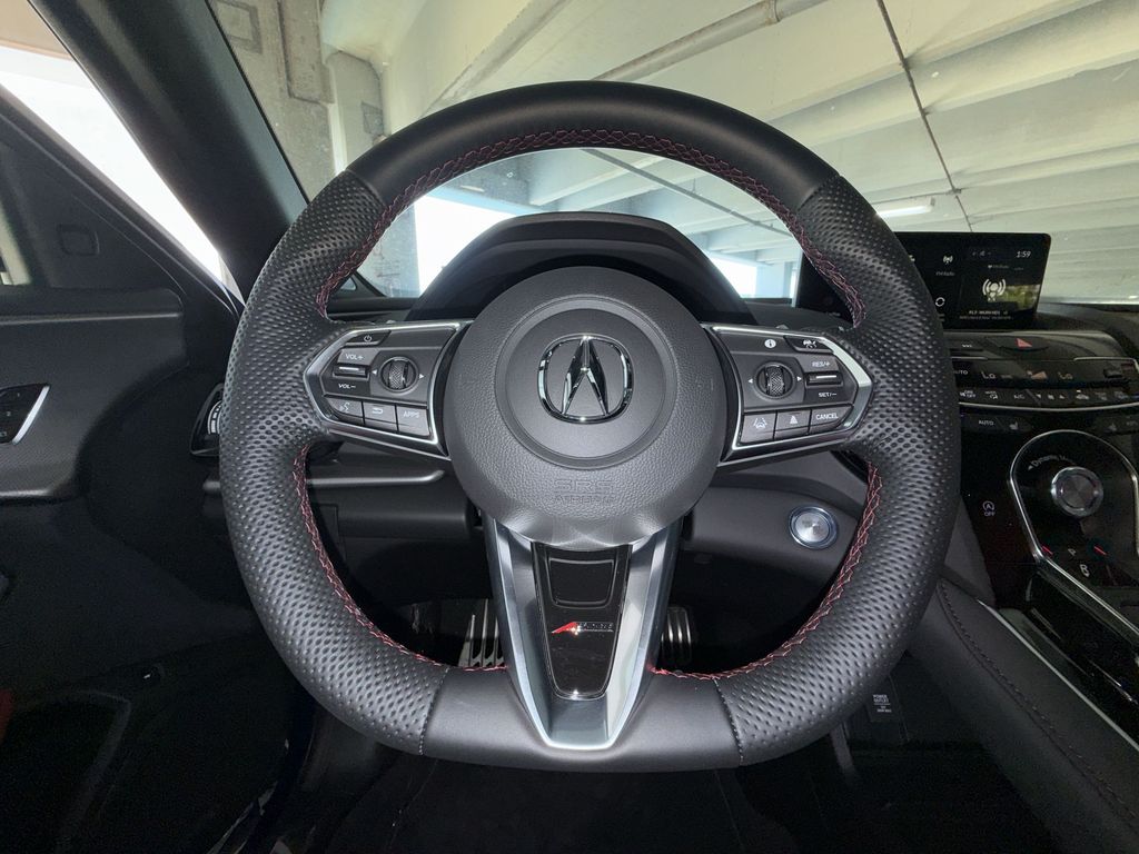 Thumbnail: 2026 Acura RDX - 10