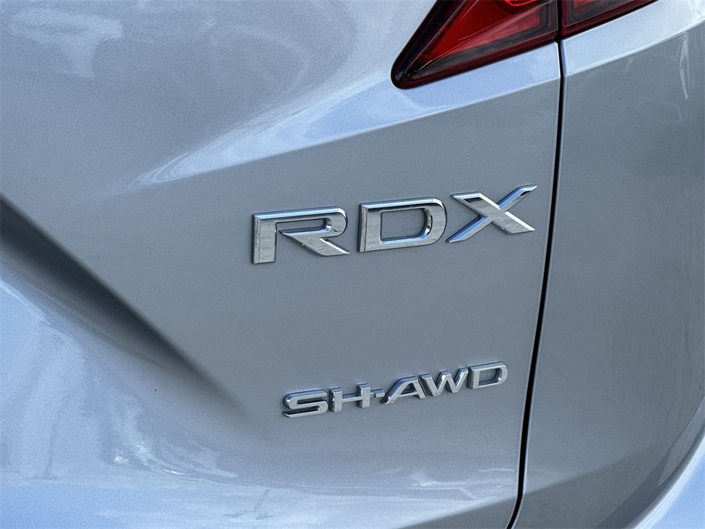 Thumbnail: 2024 Acura RDX - 7