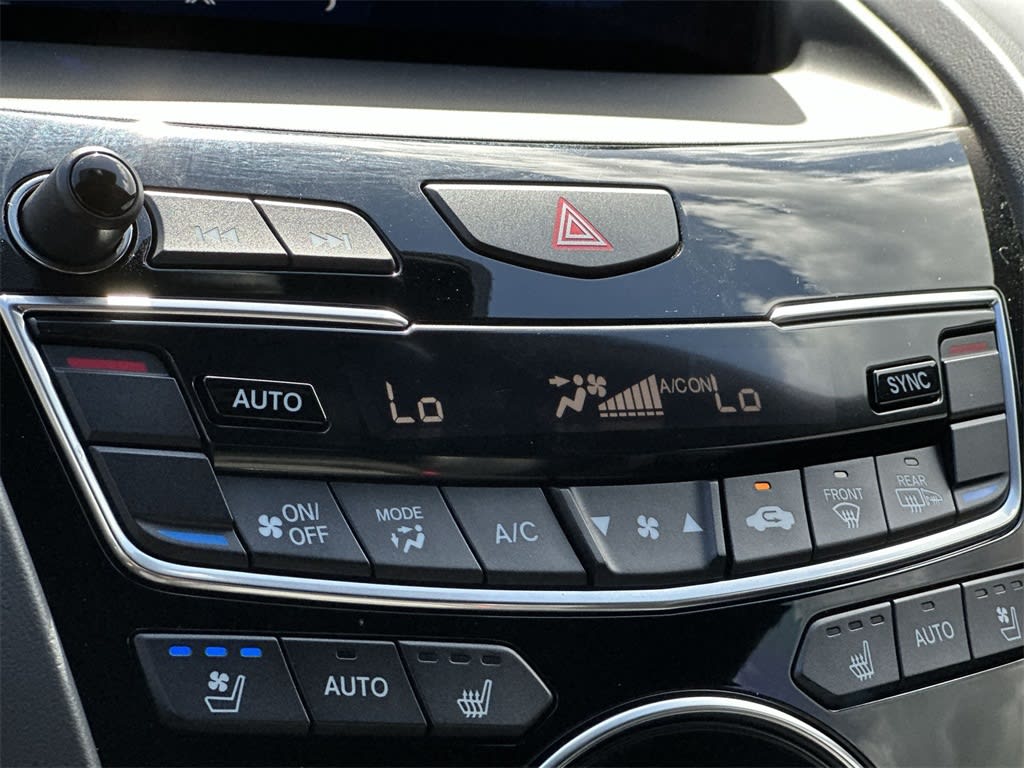 Thumbnail: 2024 Acura RDX - 26