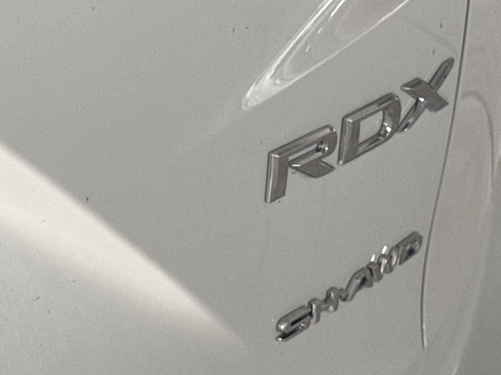 Thumbnail: 2026 Acura RDX - 7