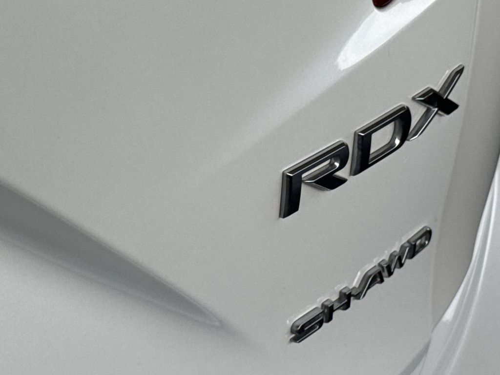 Thumbnail: 2023 Acura RDX - 7