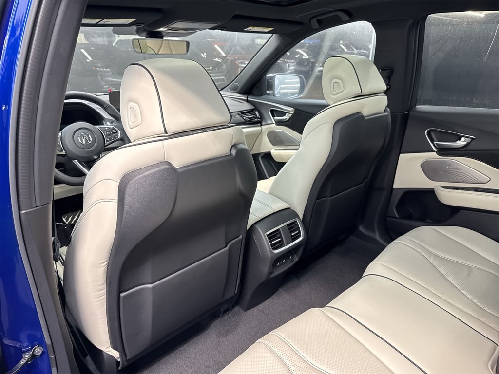 2025 Acura RDX Advance 32