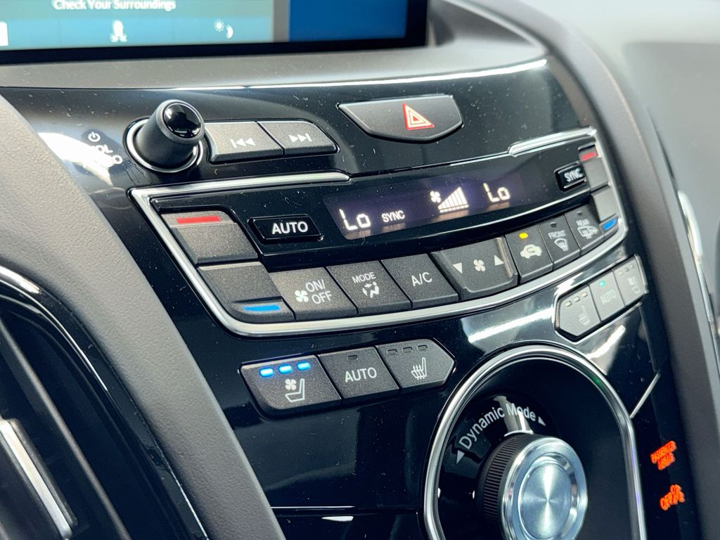 Thumbnail: 2026 Acura RDX - 25