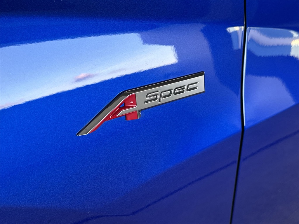 Thumbnail: 2025 Acura RDX - 7