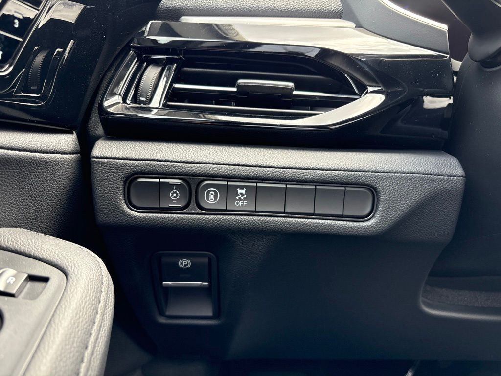 Thumbnail: 2026 Acura MDX - 33