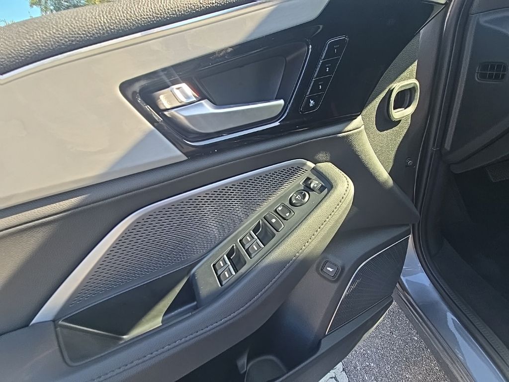 Thumbnail: 2026 Acura MDX - 26