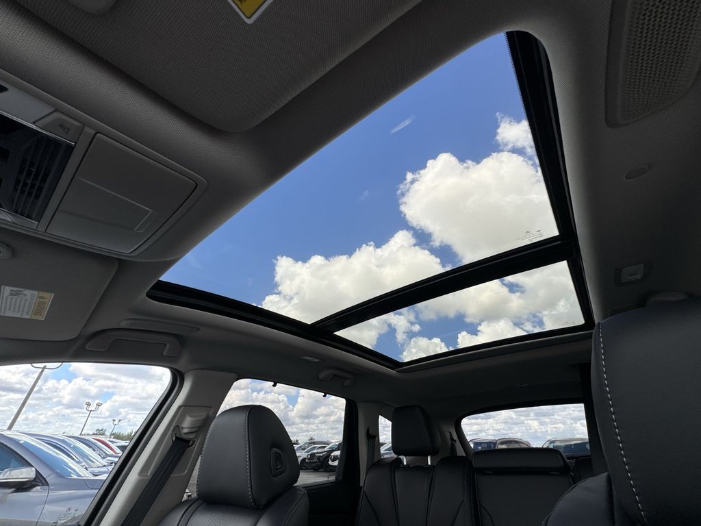 Thumbnail: 2026 Acura MDX - 25