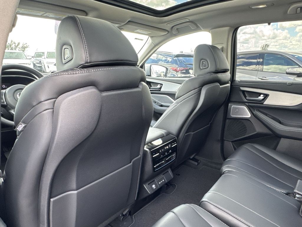 Thumbnail: 2026 Acura MDX - 28