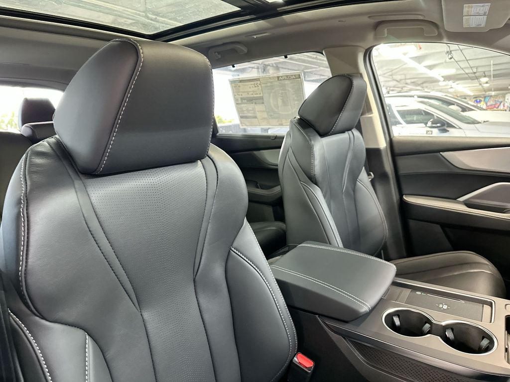 Thumbnail: 2026 Acura MDX - 29