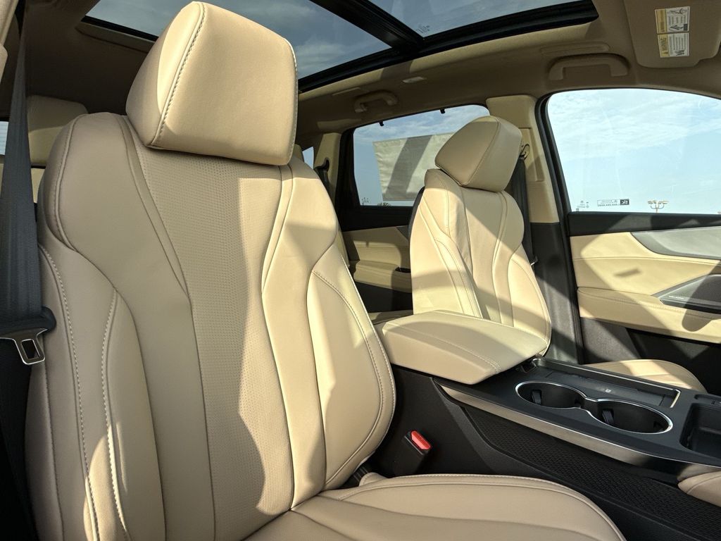 Thumbnail: 2026 Acura MDX - 12