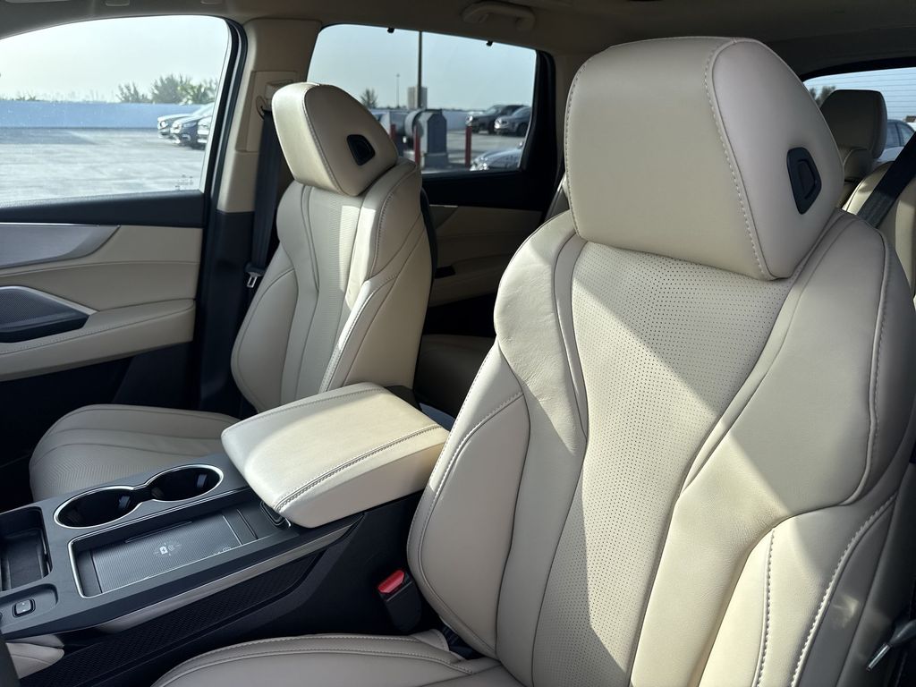 Thumbnail: 2026 Acura MDX - 11