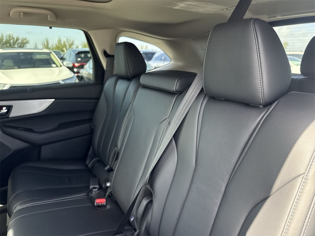 Thumbnail: 2024 Acura MDX - 13