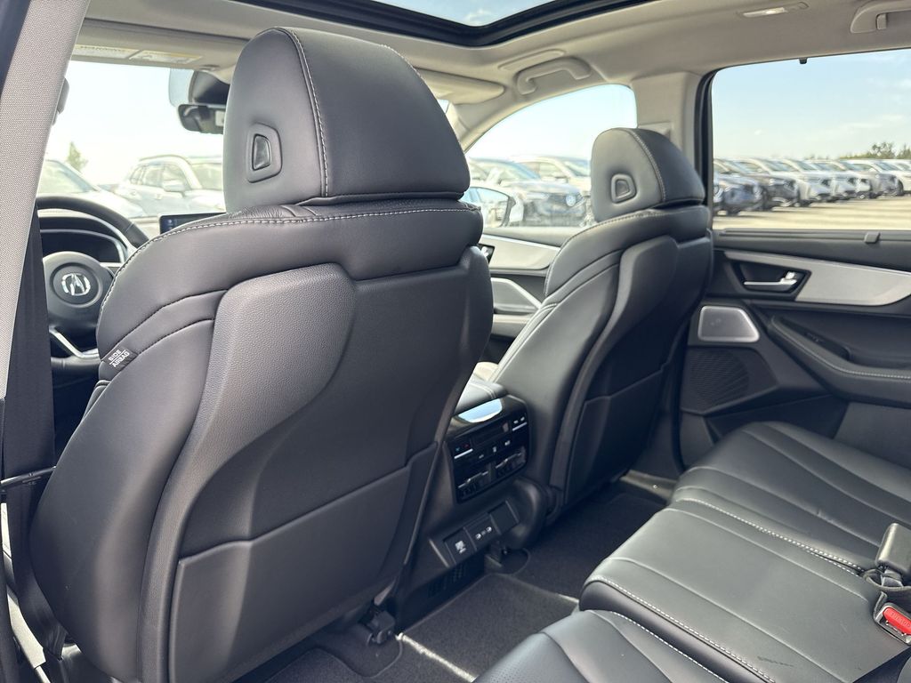 Thumbnail: 2026 Acura MDX - 28