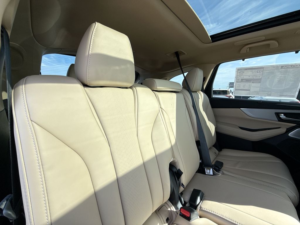 Thumbnail: 2026 Acura MDX - 28