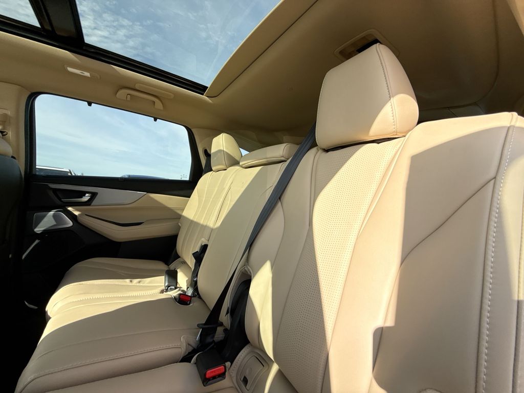 Thumbnail: 2026 Acura MDX - 13