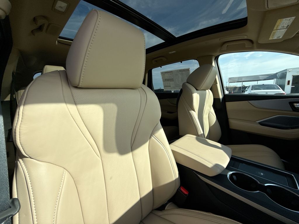Thumbnail: 2026 Acura MDX - 29