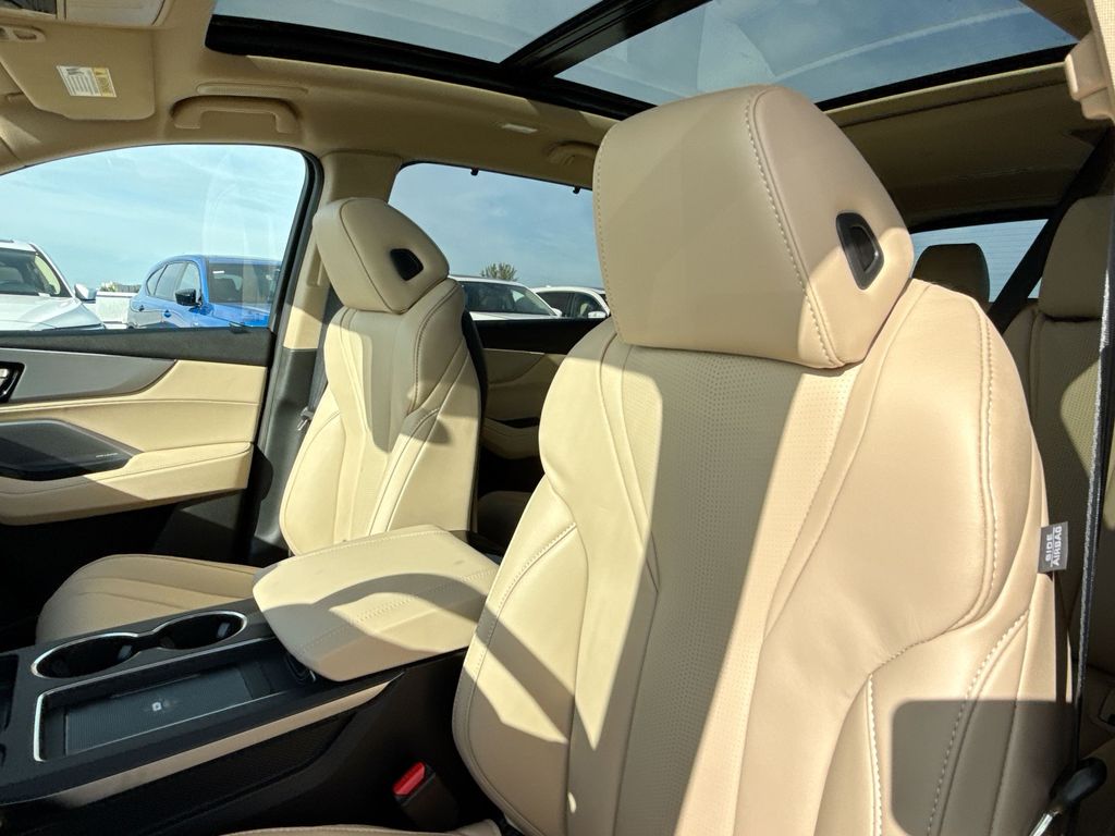 Thumbnail: 2026 Acura MDX - 11