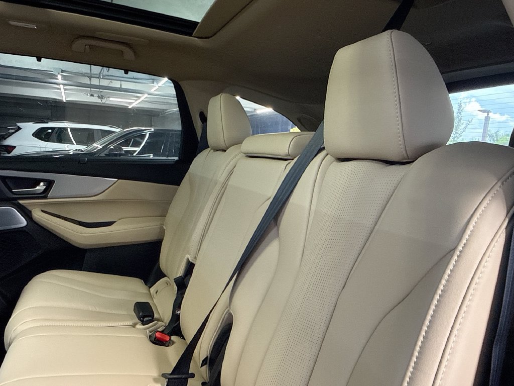 Thumbnail: 2026 Acura MDX - 13