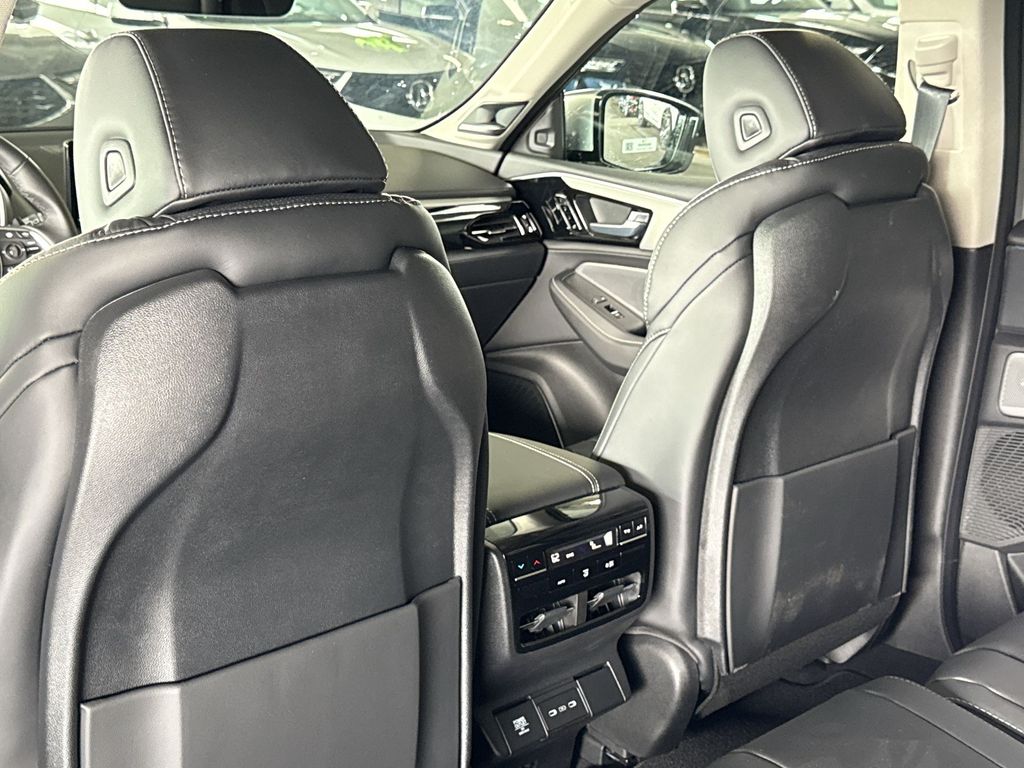 Thumbnail: 2026 Acura MDX - 11