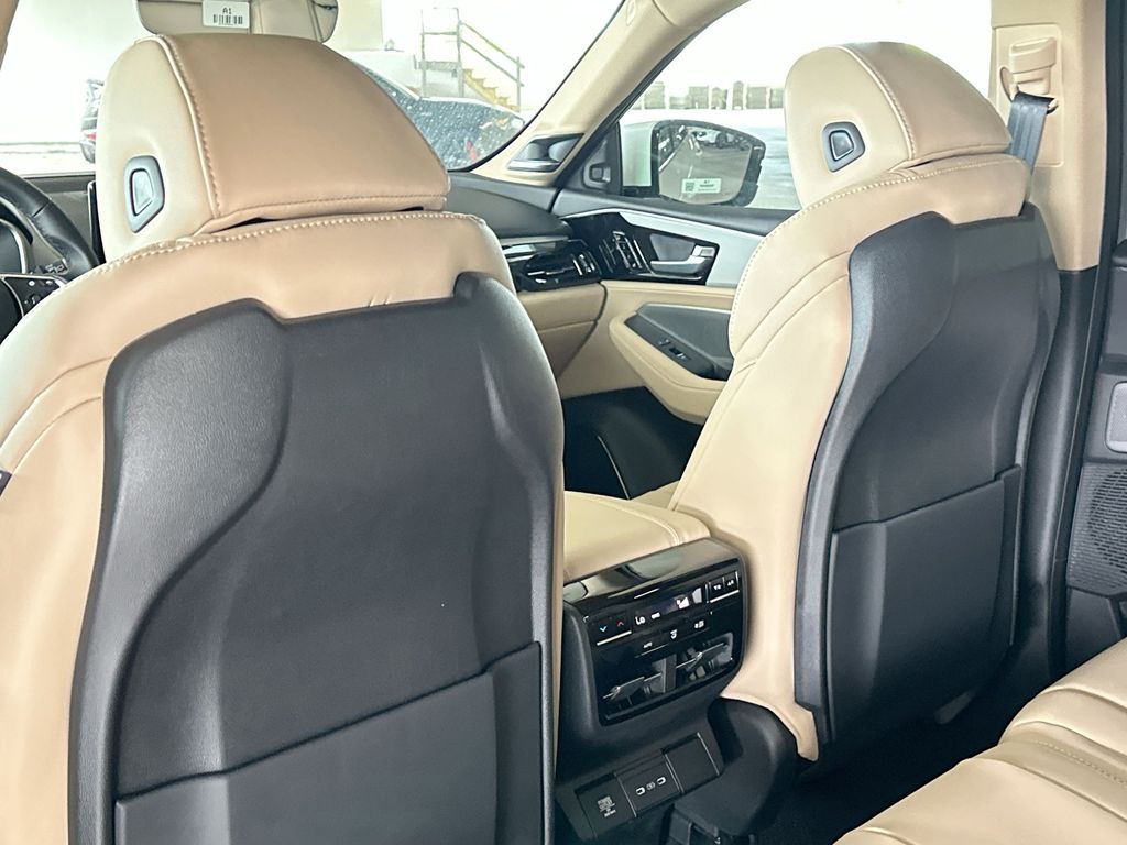 Thumbnail: 2026 Acura MDX - 27