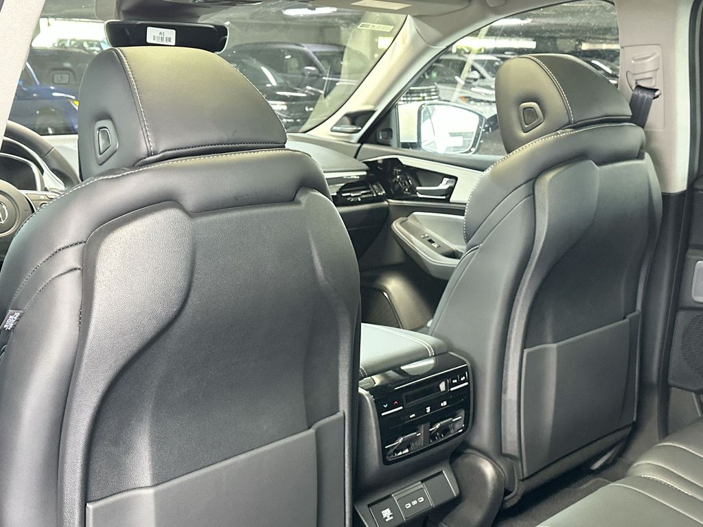 Thumbnail: 2026 Acura MDX - 27