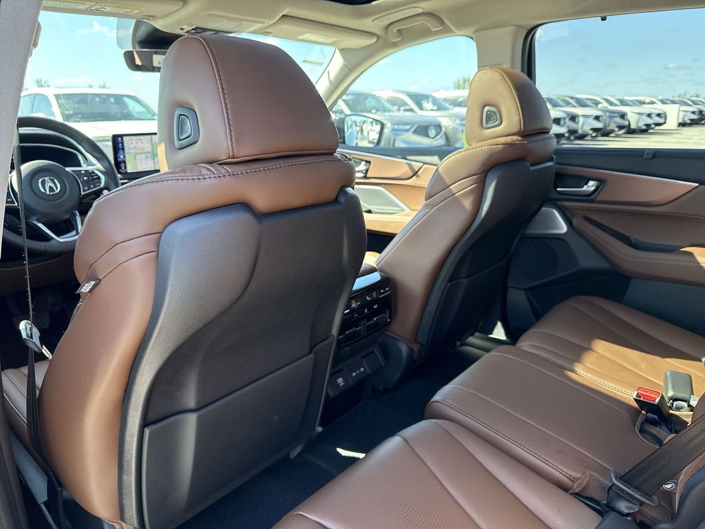 Thumbnail: 2026 Acura MDX - 28