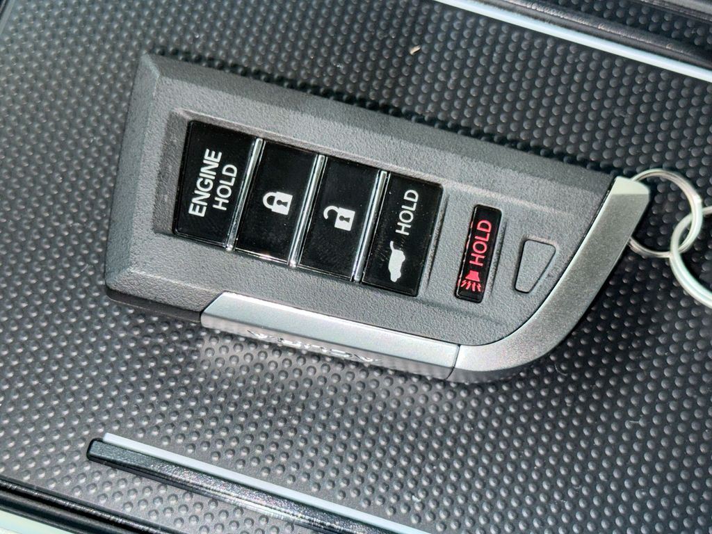 Thumbnail: 2026 Acura MDX - 17