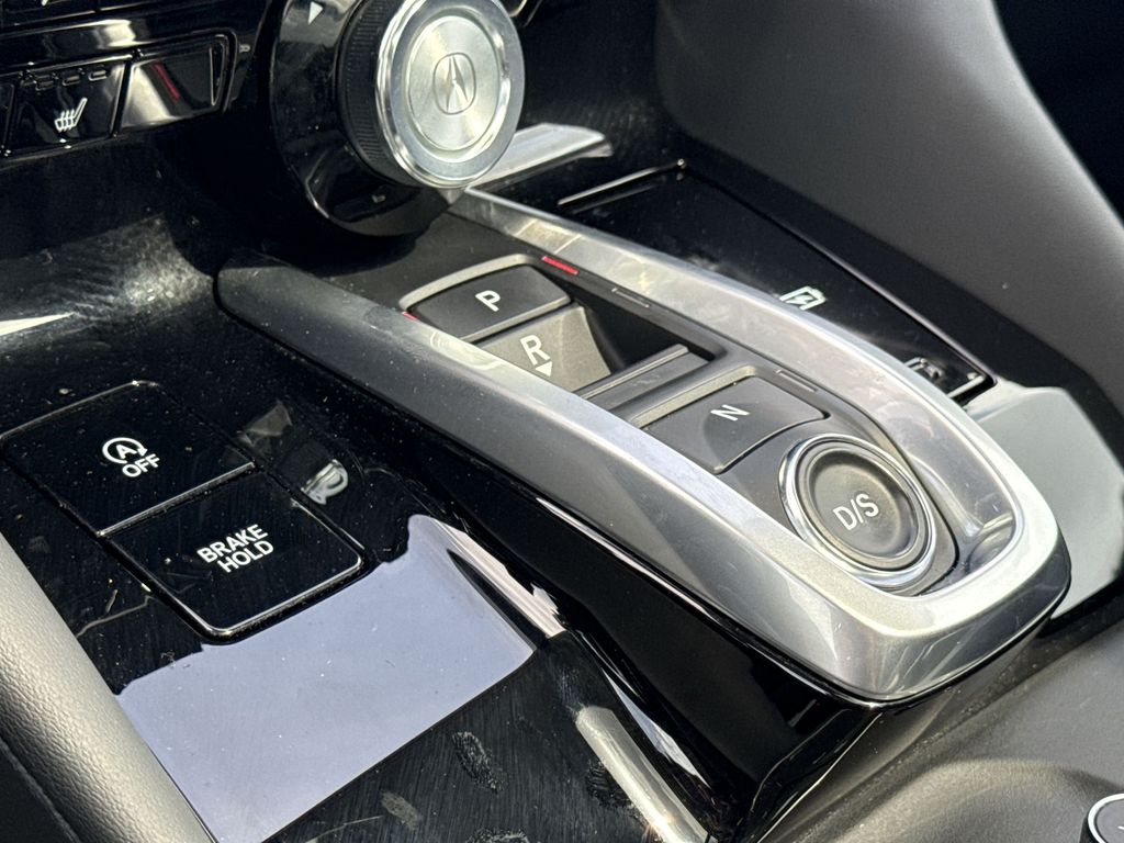 Thumbnail: 2023 Acura MDX - 16