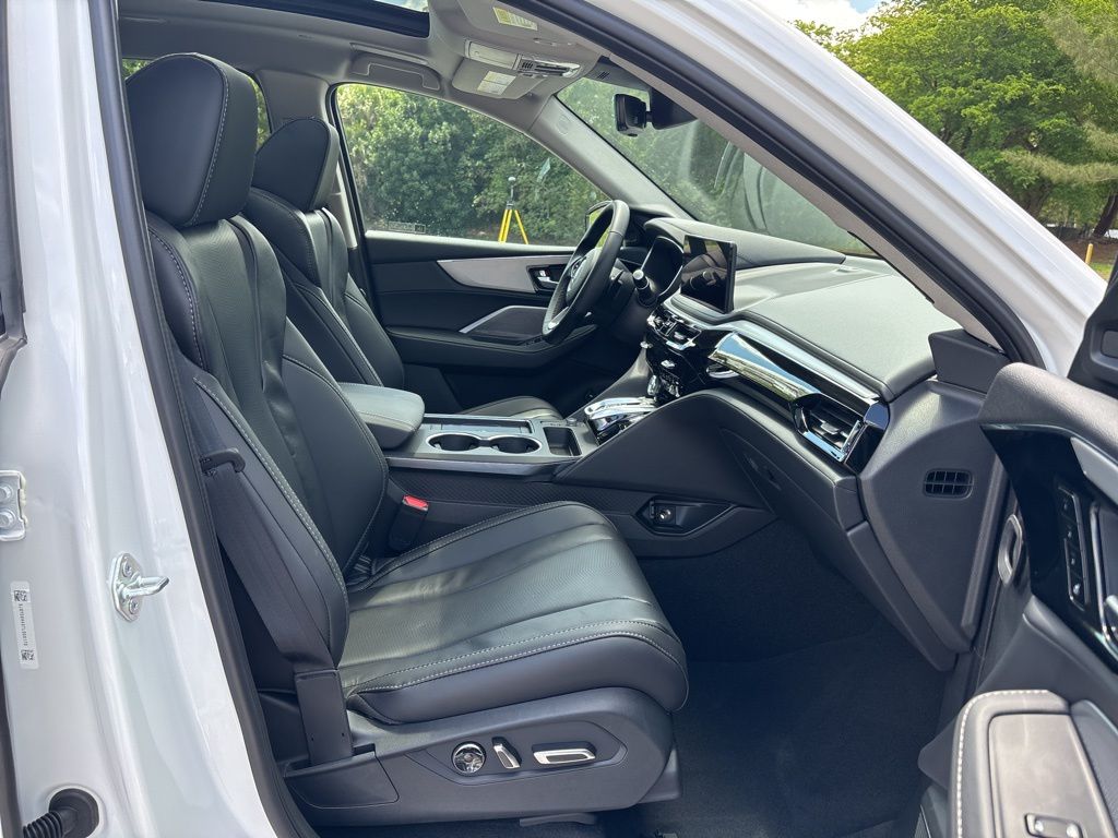 Thumbnail: 2026 Acura MDX - 12