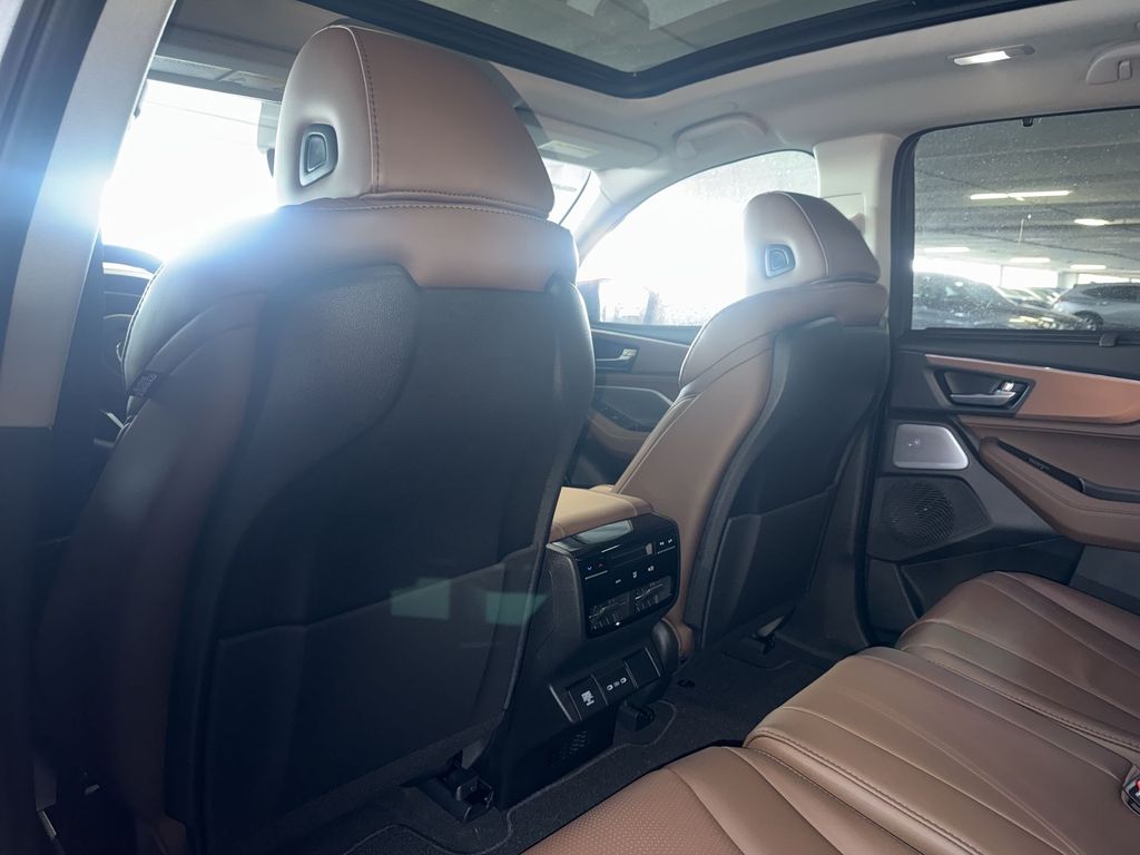 Thumbnail: 2026 Acura MDX - 28