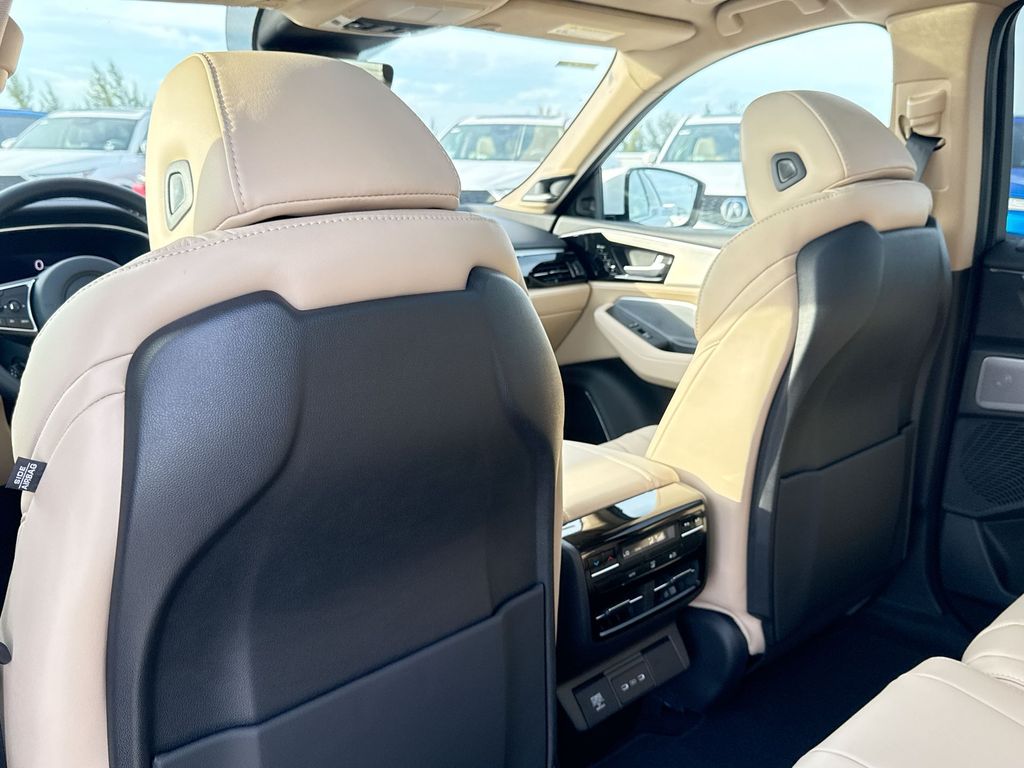 Thumbnail: 2026 Acura MDX - 27