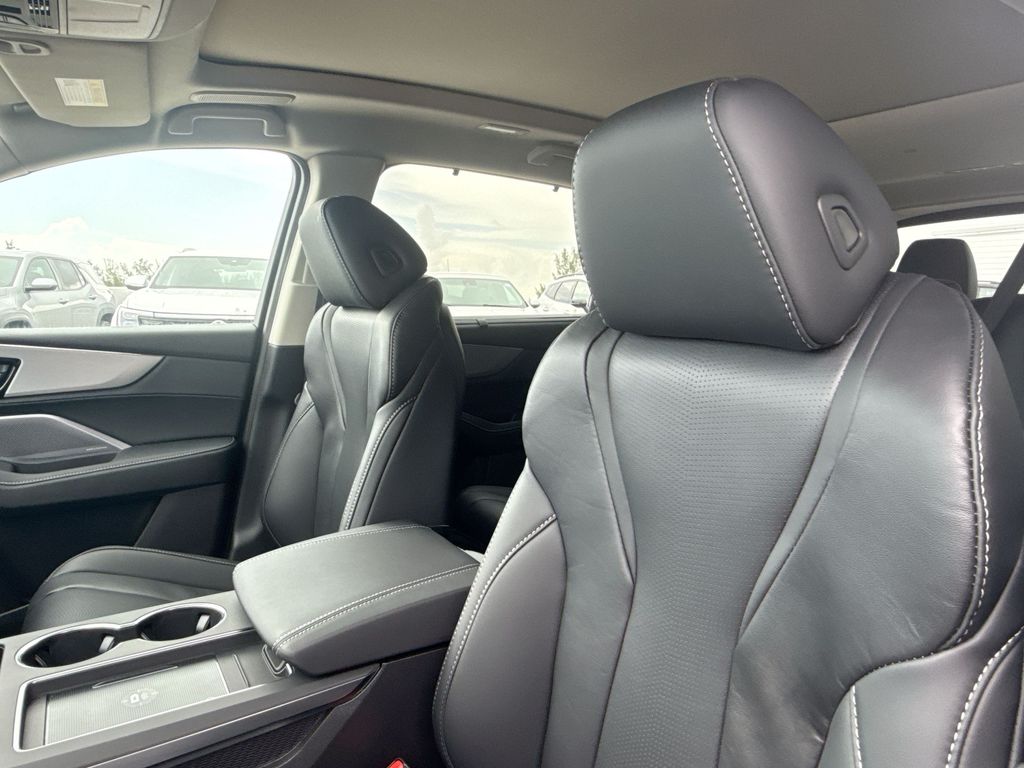 Thumbnail: 2026 Acura MDX - 11