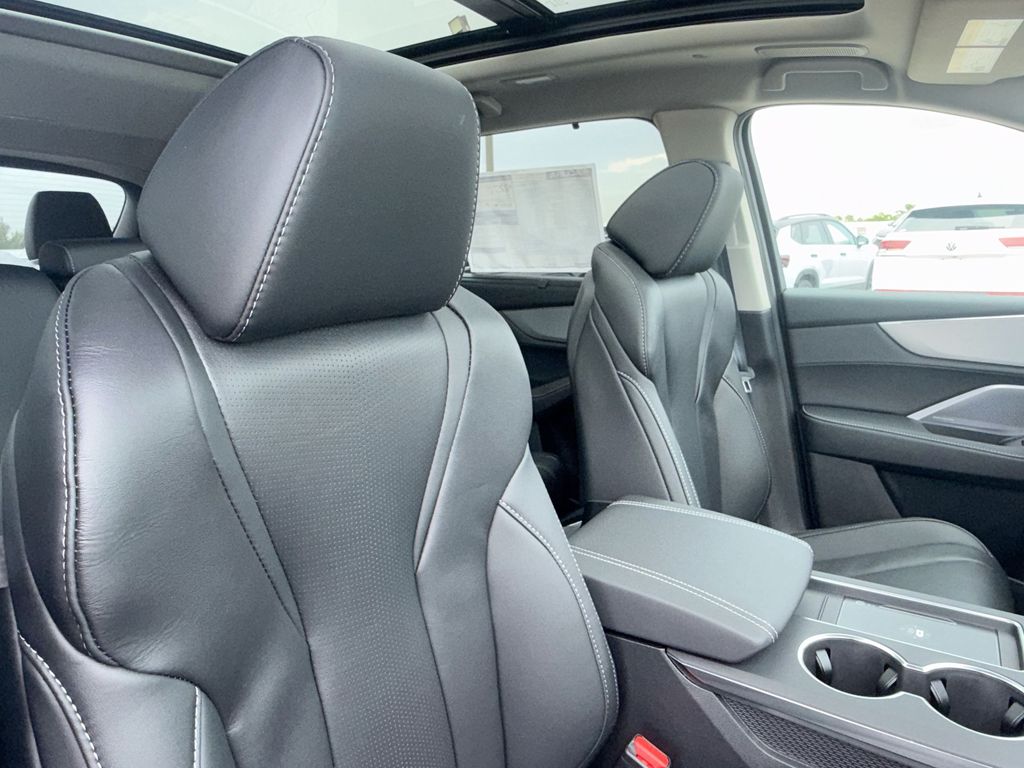 Thumbnail: 2026 Acura MDX - 29