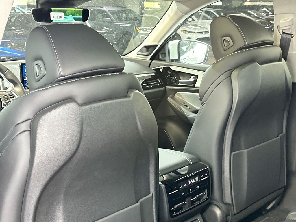 Thumbnail: 2026 Acura MDX - 27