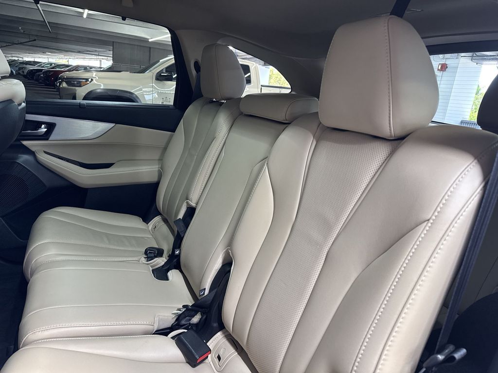 Thumbnail: 2023 Acura MDX - 13