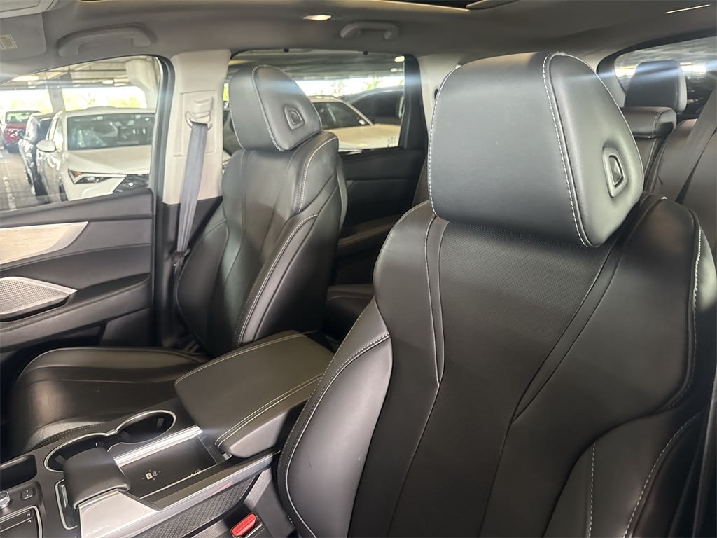Thumbnail: 2023 Acura MDX - 11