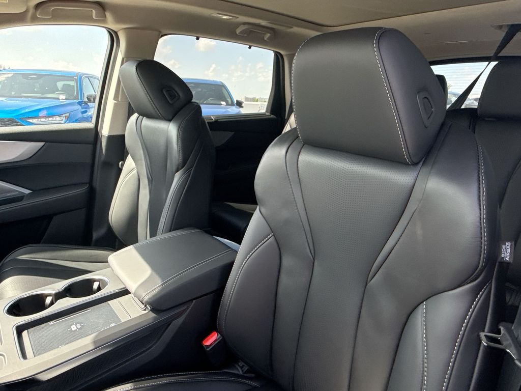 Thumbnail: 2026 Acura MDX - 11