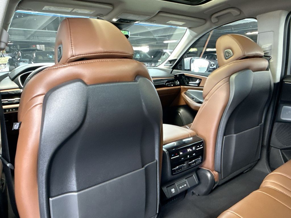 Thumbnail: 2025 Acura MDX - 28
