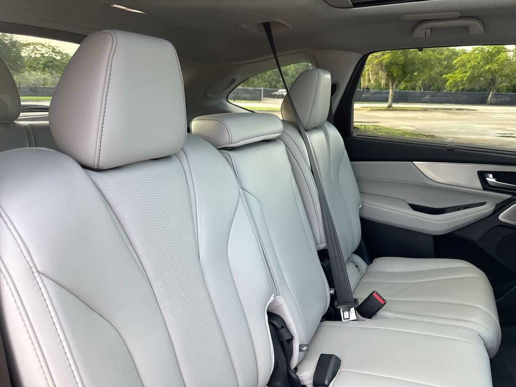 Thumbnail: 2026 Acura MDX - 29