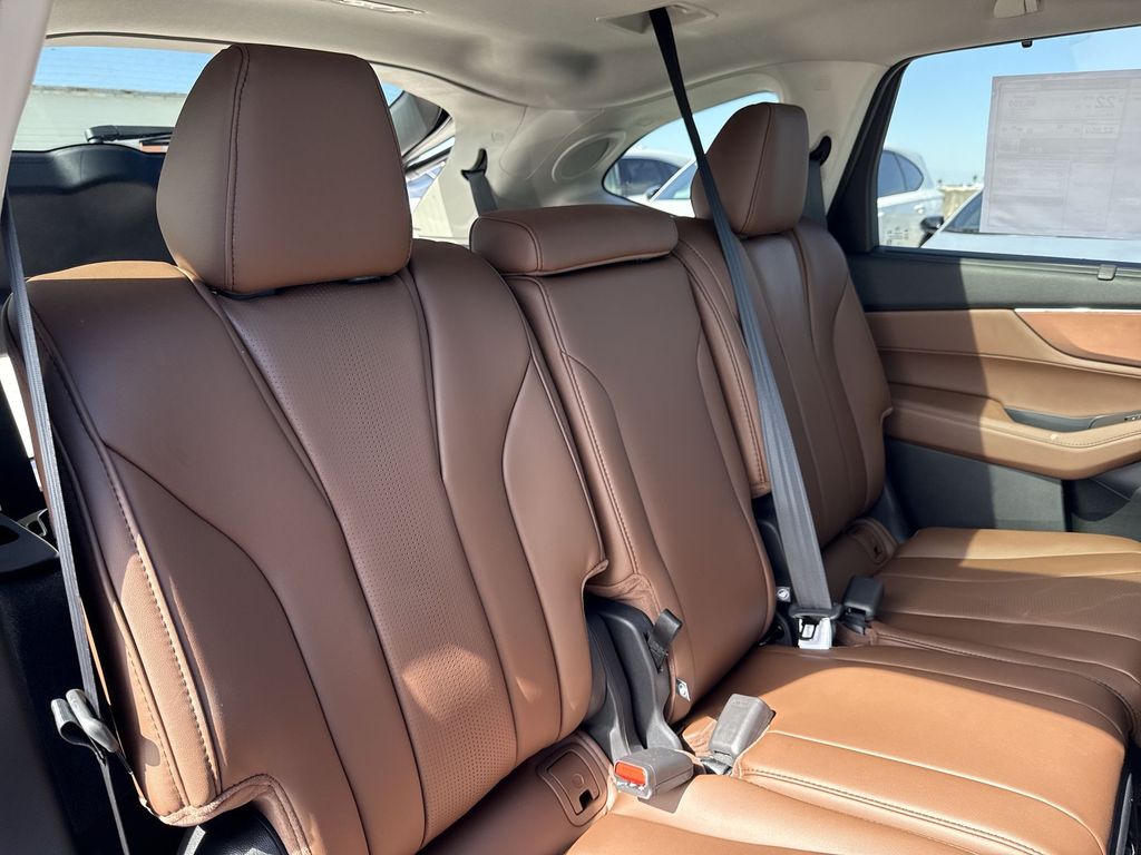 Thumbnail: 2026 Acura MDX - 29