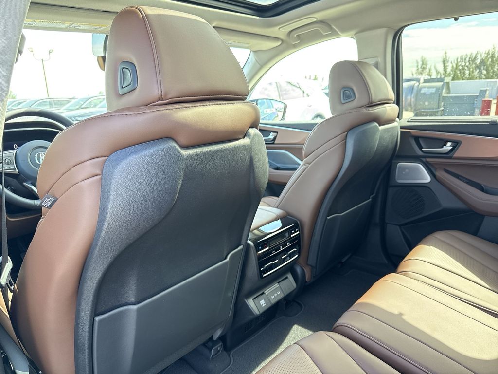 Thumbnail: 2026 Acura MDX - 28