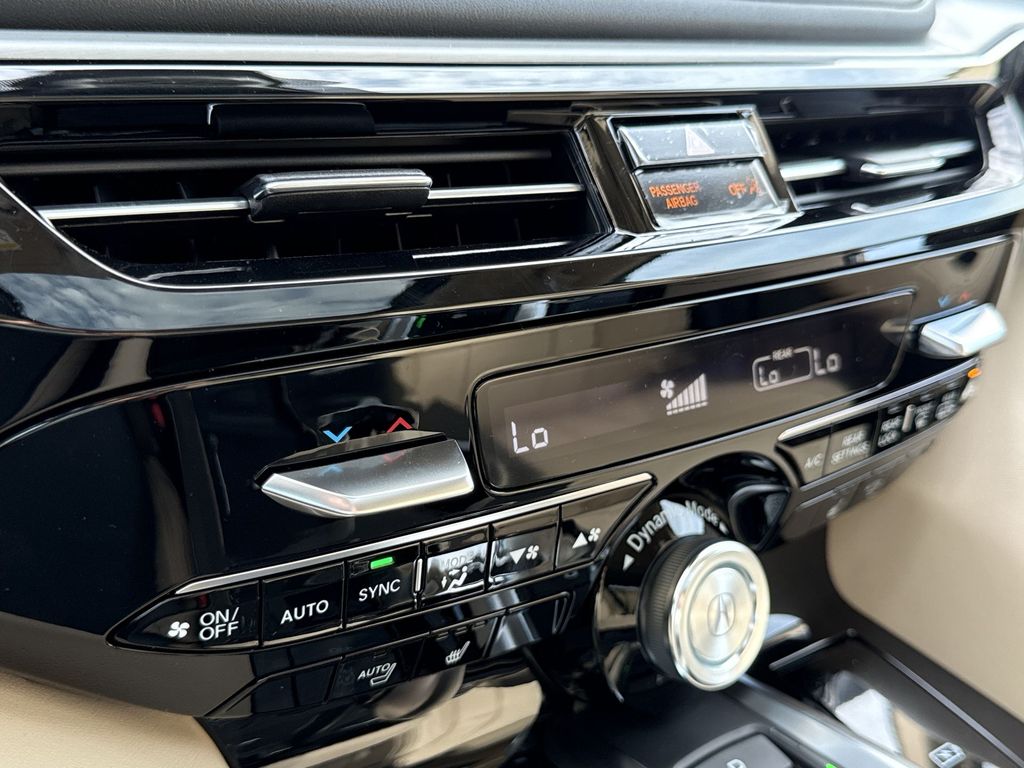 Thumbnail: 2026 Acura MDX - 25