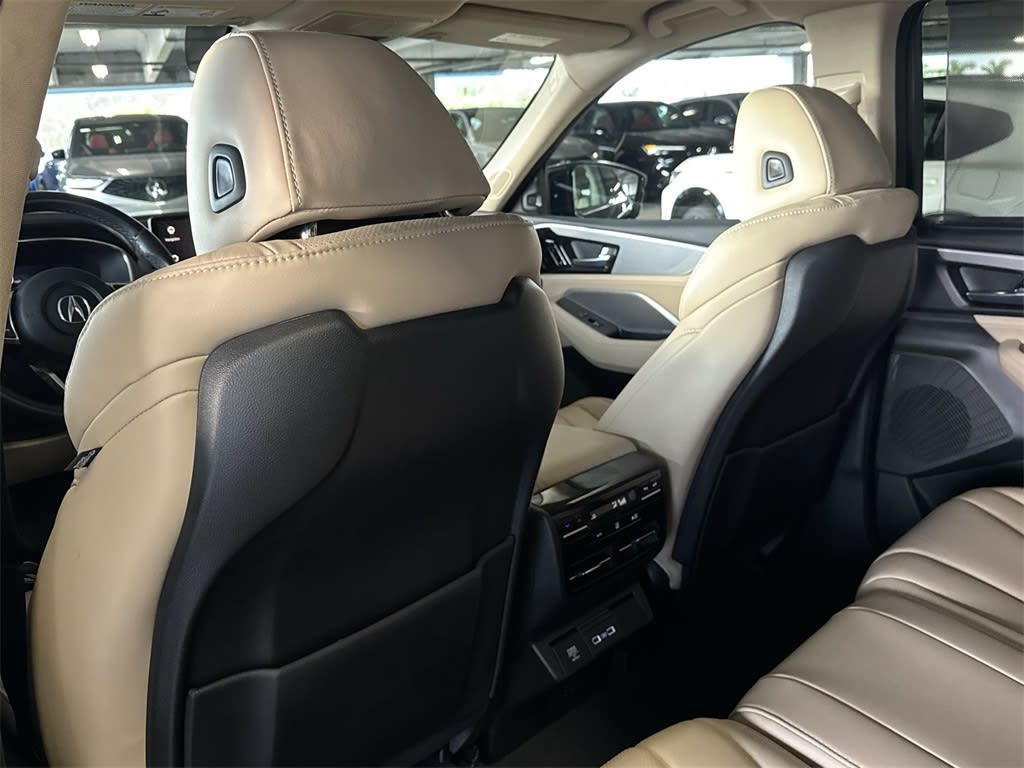 Thumbnail: 2023 Acura MDX - 13