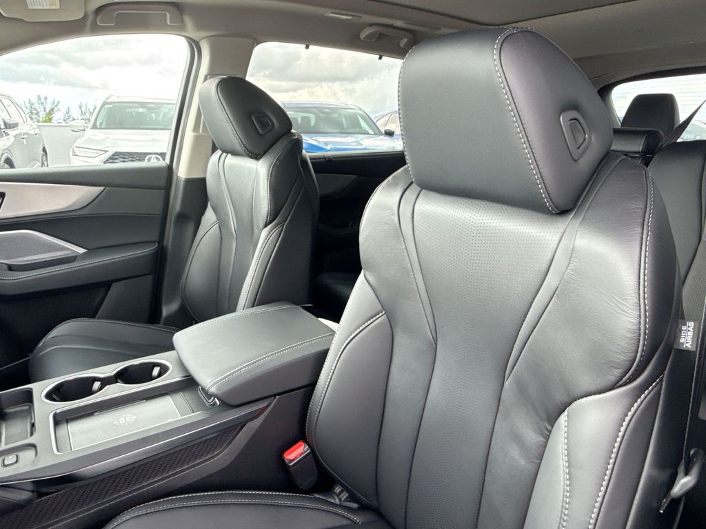 Thumbnail: 2026 Acura MDX - 11
