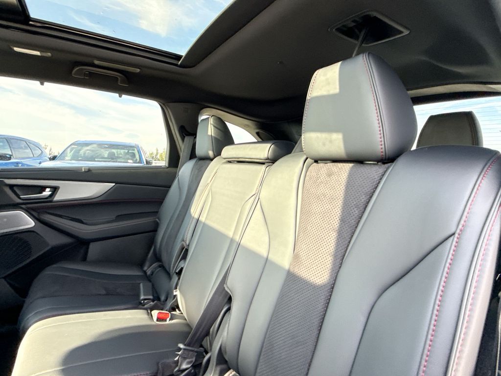 Thumbnail: 2026 Acura MDX - 13