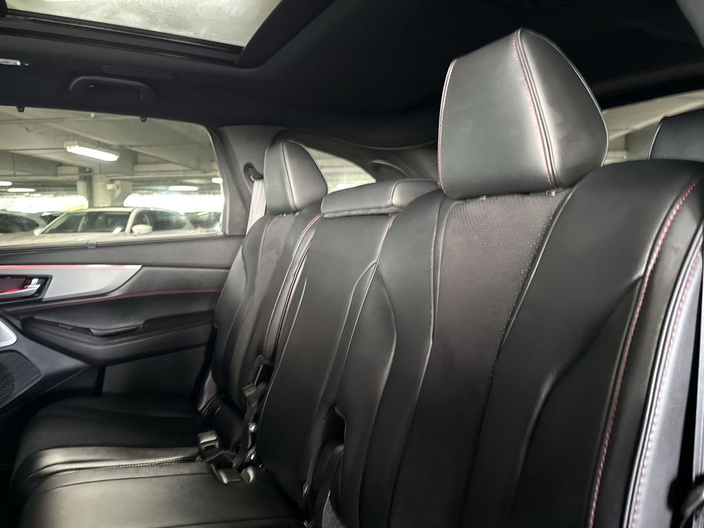 Thumbnail: 2025 Acura MDX - 13