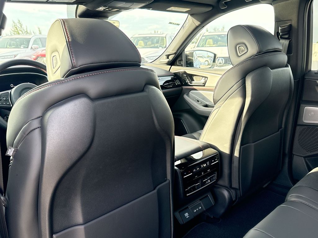 Thumbnail: 2026 Acura MDX - 11