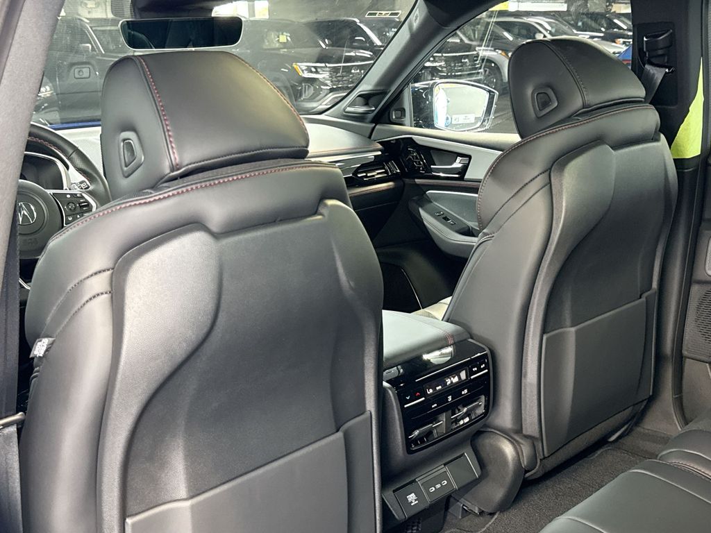 Thumbnail: 2026 Acura MDX - 12